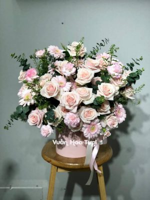 Hộp hoa Hồng Kem dâu