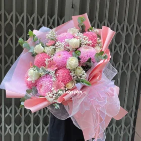 Bó Hoa Chúc Mừng Cúc Mẫu Đơn Hồng Pastel