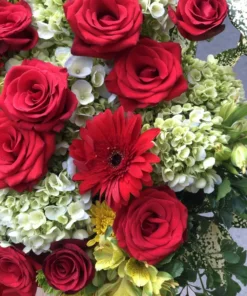 Alternative view of Lẵng Hoa Khai Trương Hồng Đỏ Tú Cầu