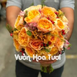 Bó hoa cưới cầm tay Hoa Hồng Beatrice-HCT08