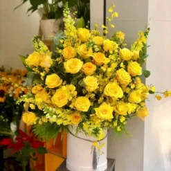 đặt hoa khai trương với lẵng hoa hồng ohara vàng