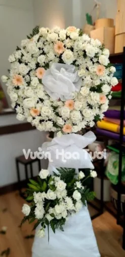 Kệ hoa chia buồn 2 tầng Sang Trọng