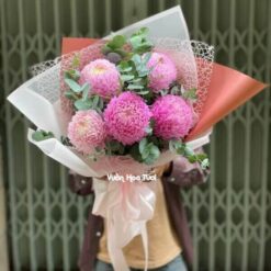hình ảnh về Bó hoa cúc mẫu đơn Hồng Tặng Sinh Nhật Mẹ