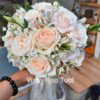 Bó hoa cưới cầm tay Hoa Hồng Kem-HCT06