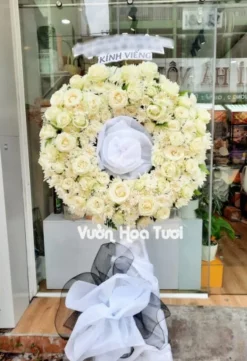 Kệ hoa chia buồn Thiên Thu