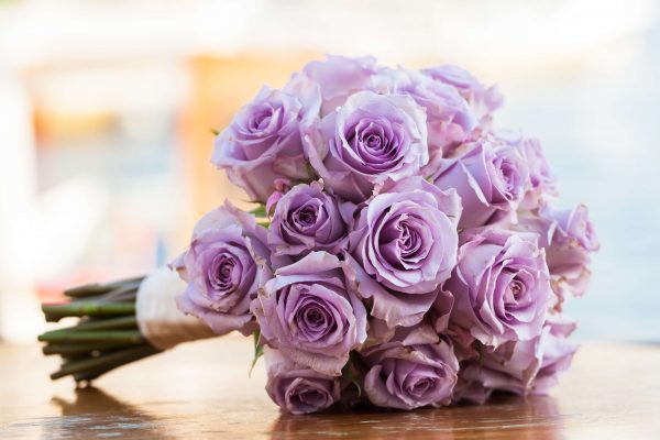 purple-rose-meaning-600x400.jpg