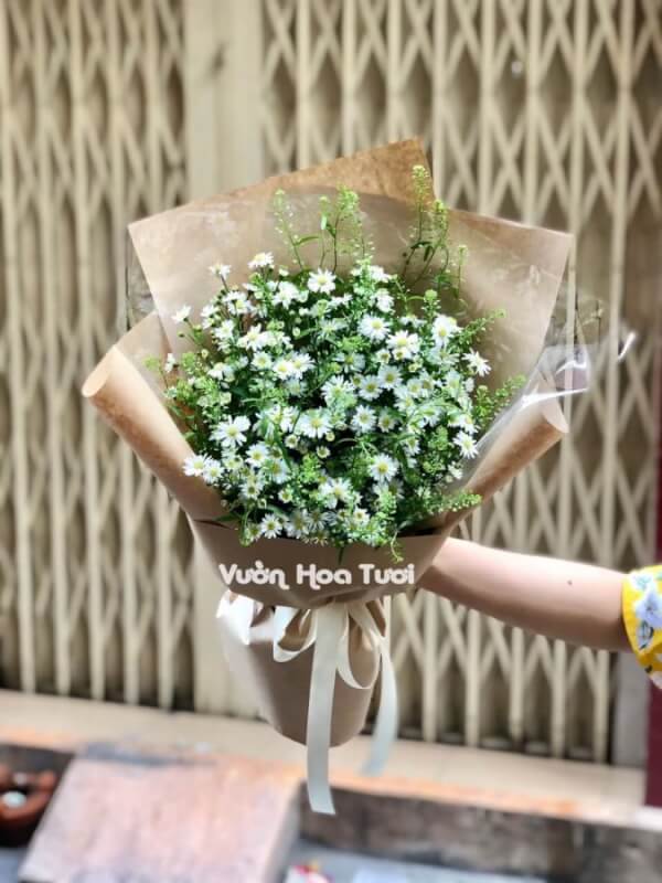 Gửi trao yêu thương các bó hoa tươi dành tặng cuộc sống 2024 Bo-hoa-Tana-Co-Dien-scaled