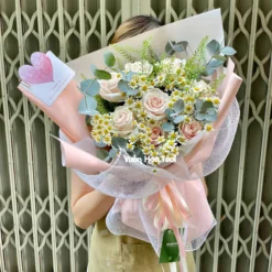 Bó Hoa Kem Dâu Lá Bạc Tana