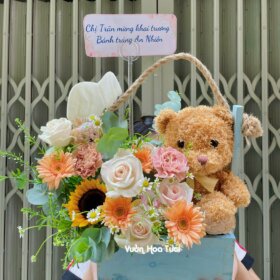 Mẫu giỏ hoa gấu bông khai trương teddy