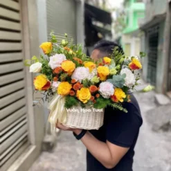 Giỏ Hoa Hồng Vàng Phượng Hoàng
