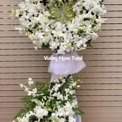 Kệ Hoa Chia Buồn Sang Trọng 02