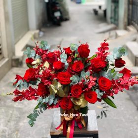 Hộp Hoa Sinh Nhật Hồng Đỏ