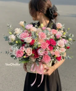 Giỏ Hoa Hồng Sophia Pink Pastel Vườn Hoa Tươi