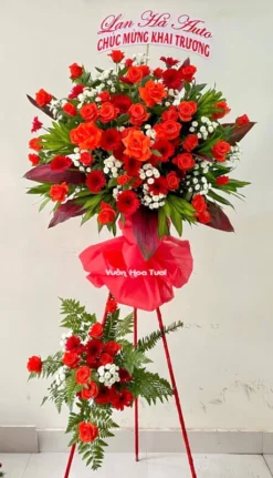 Kệ hoa khai trường đồng tiền