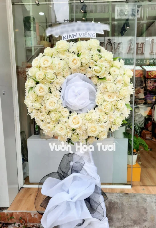 Vòng Hoa Chia Buồn