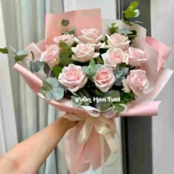 Bó Hoa Hồng Kem Dâu Simple
