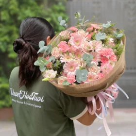 Bó Hoa Hồng Kem Dâu Vintage Wishing Vuonhoatuoi.vn