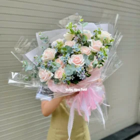 Bó Hoa Hồng Kem Dâu WhiteSky Garden