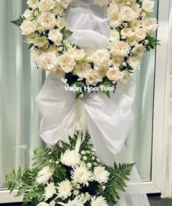 Vòng Hoa Chia Buồn Hồng Trắng 2