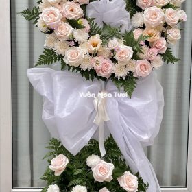 Vòng Hoa Chia Buồn Trắng Hồng CB01
