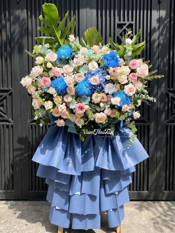 Kệ hoa chúc mừng Blue Ember kệ hoa chúc mừng Blue Ember