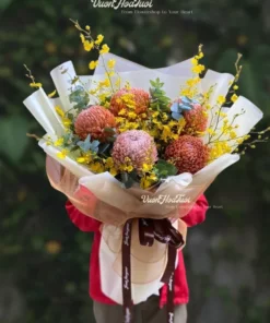 Bó Hoa Cúc Mẫu Đơn Nâu Tặng Sếp Sang Trọng