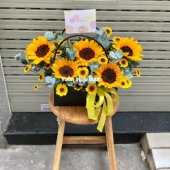 Giỏ hoa hướng dương dễ thương giá rẻ