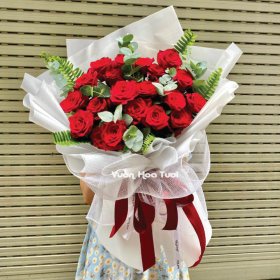 Bó Hoa Hồng Đỏ Tinh Khôi