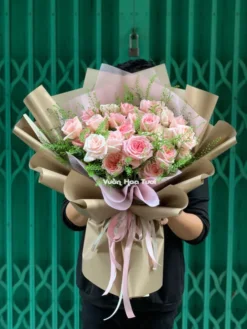 Bó Hoa Sinh Nhật Hồng Ohara Cỏ Xanh