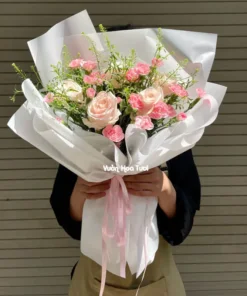 Bó Hoa Tươi Từ Hồng Kem Dâu Tặng Sinh Nhật