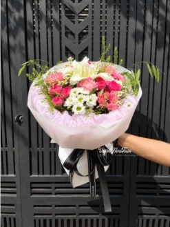 Bó Hoa Lily Sophia YeL Gửi Tặng Bạn Gái