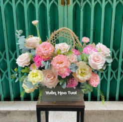 Giỏ hoa cát tường tặng mẹ