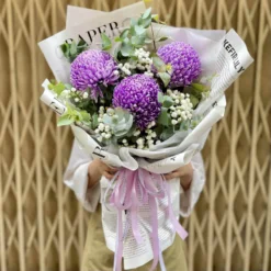 Bó Hoa Cúc Mẫu Đơn Tím Say Đắm