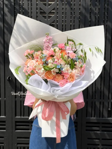Bó Hoa Sinh Nhật Thỏ Hồng Đáng Yêu Bó Hoa Sinh Nhật Thỏ Hồng Đáng Yêu