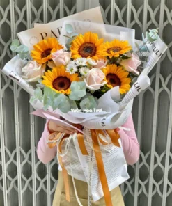 Bó Hoa Hướng Dương - Giấy Trắng