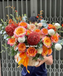 Giỏ hoa tươi Phong cách sang trọng Cam Nâu