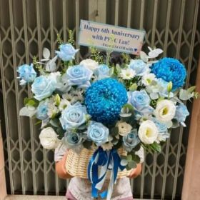 mẫu giỏ hoa sinh nhật ngày nắng tặng bạn trai hay bạn gái