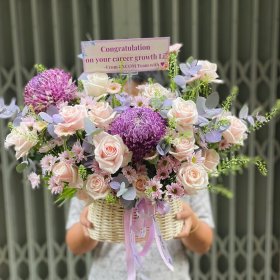 Giỏ hoa đẹp cúc mẫu đơn tím sinh nhật
