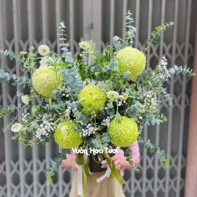 Hộp Hoa Cúc Mẫu Đơn Xanh Lá Nhiệt Đới