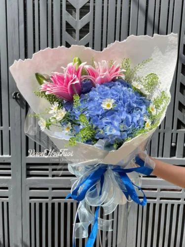 Hoa Lưu Ly Có Phải Là Hoa Ly Không? Sự Thật Nhiều Người Đang Nhầm Hydrangea Lily Bó hoa tú cầu tặng sinh nhật bạn gái đẹp dễ thương