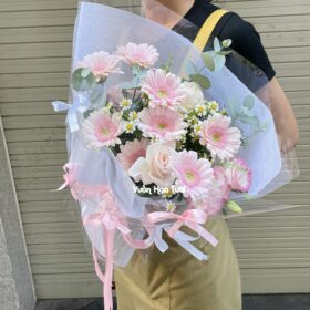 Phiên bản Bó Hoa Tươi Yêu Nàng Hẹn Hò