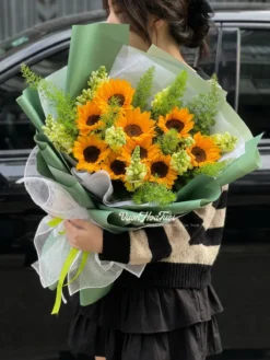 Phiên bản hoa bó hướng dương với tên gọi hành trình nổ lực không ngừng!