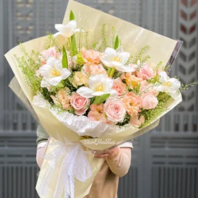 Bó Hoa Tulip Starlit Symphony