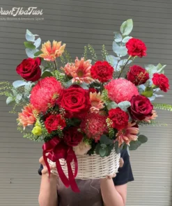 Giỏ Hoa Sinh Nhật Cúc Mẫu Đơn Đỏ Kiêu Sa