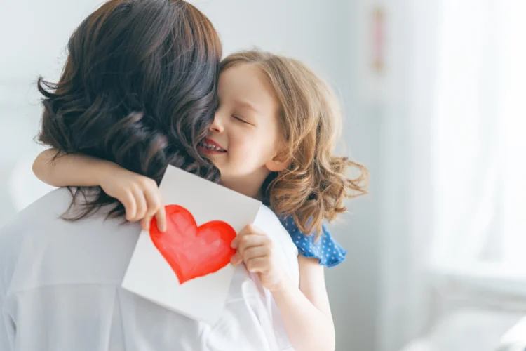 Ngày Của Mẹ 2025 Là Ngày Nào? Tại Sao Ai Cũng Mong Chờ? ngay cua me 4