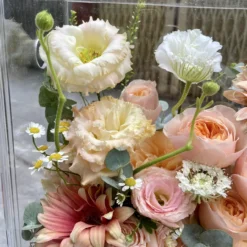 Vali Hoa Tươi Sunset Hues z6464170010167 1586d46c9737a19d33a91498845b1415