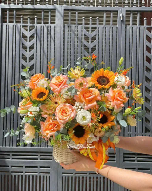 Giỏ Hoa Hướng Dương Trầm Ấm Sang Trọng Tặng Khai Trương
