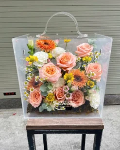 Hộp Hoa Mica Hồng Shimmer Dịu Dàng