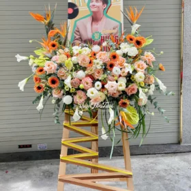 Kệ Hoa Sang Trọng Tặng KOC