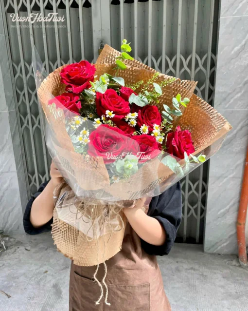 bó hoa hồng đỏ Cheerful Heart